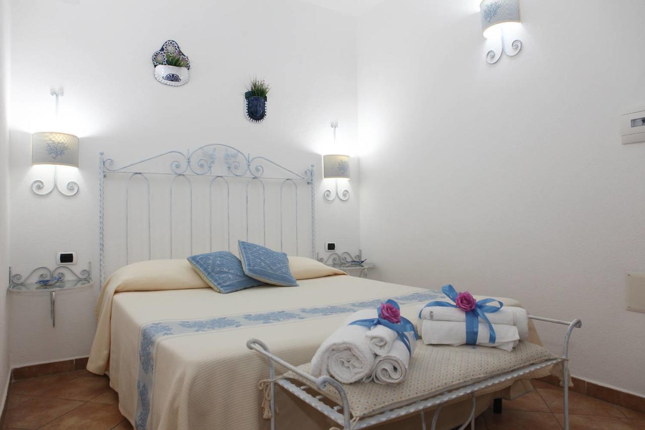 Guest House Villabianca La Maddalena  Eksteriør billede