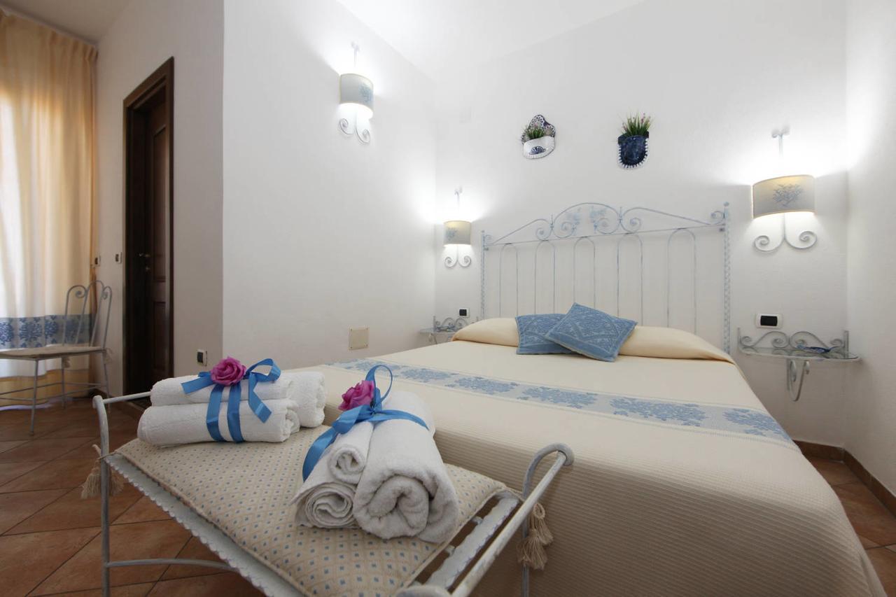 Guest House Villabianca La Maddalena  Eksteriør billede