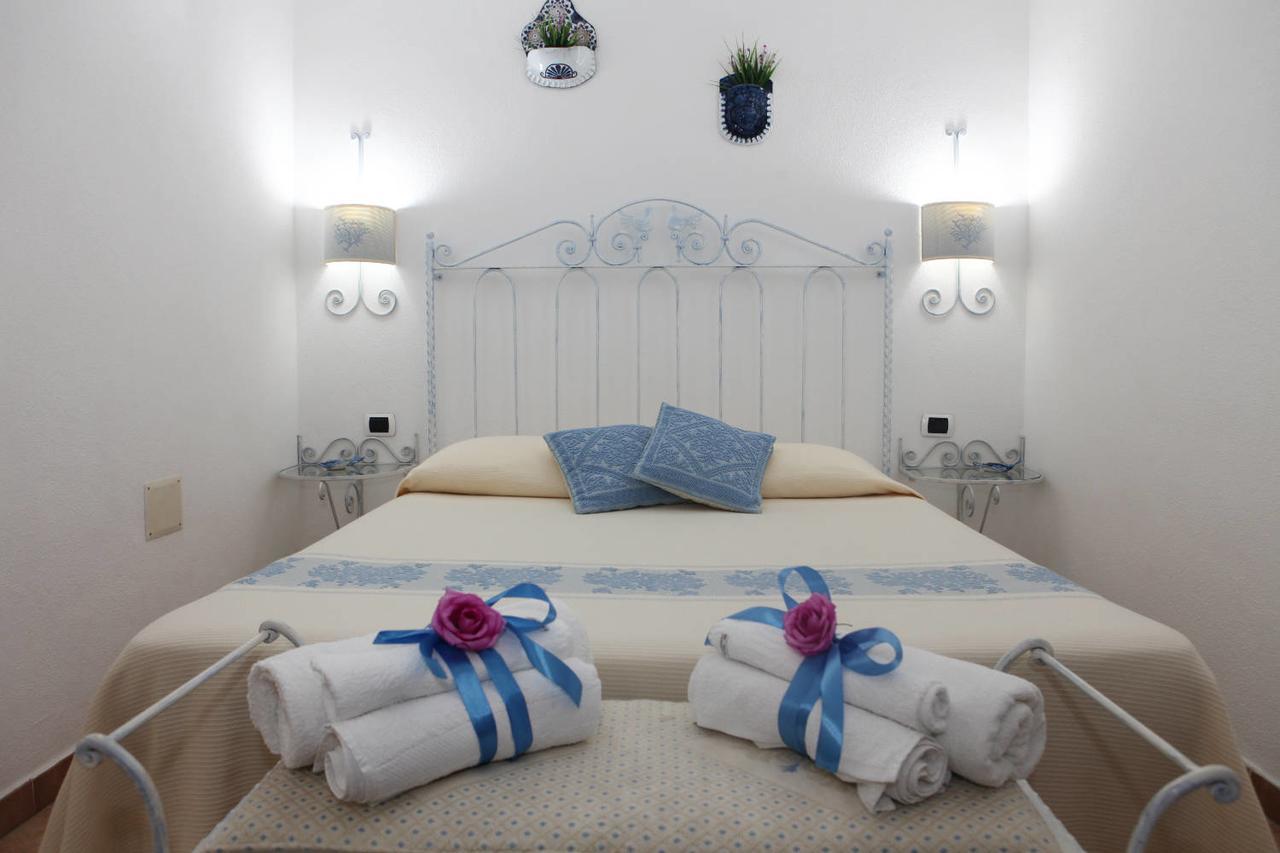 Guest House Villabianca La Maddalena  Eksteriør billede