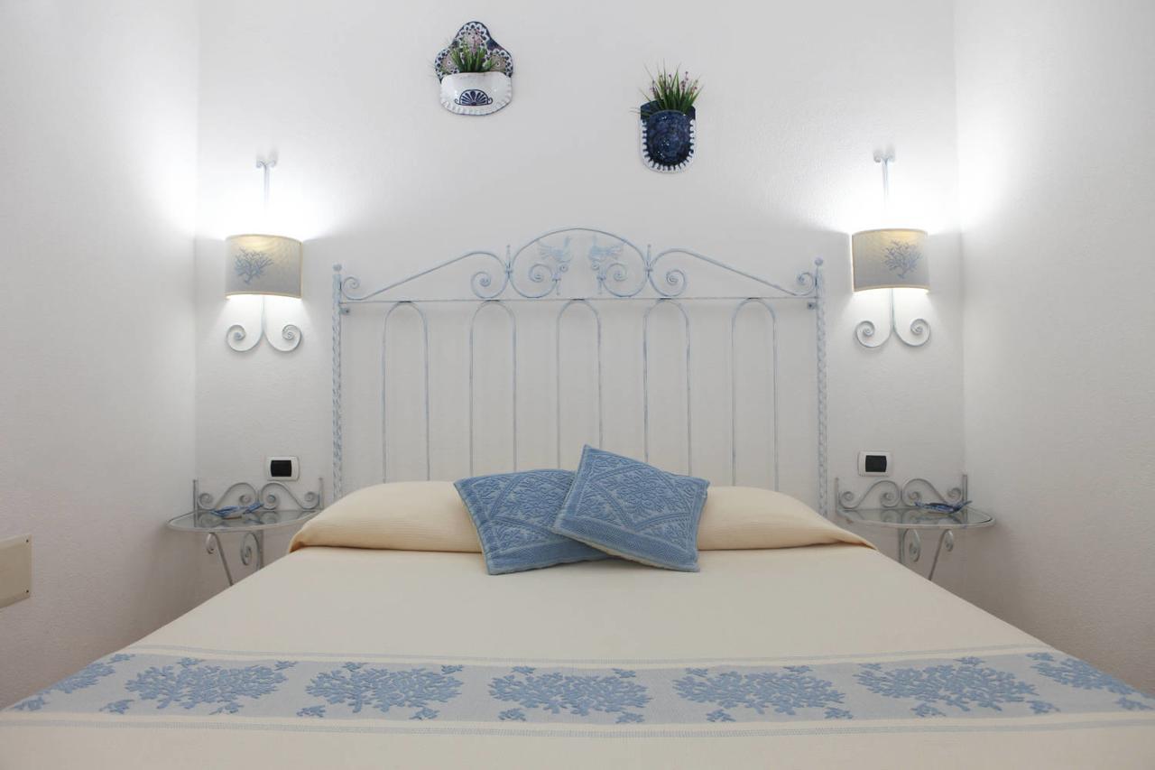Guest House Villabianca La Maddalena  Eksteriør billede